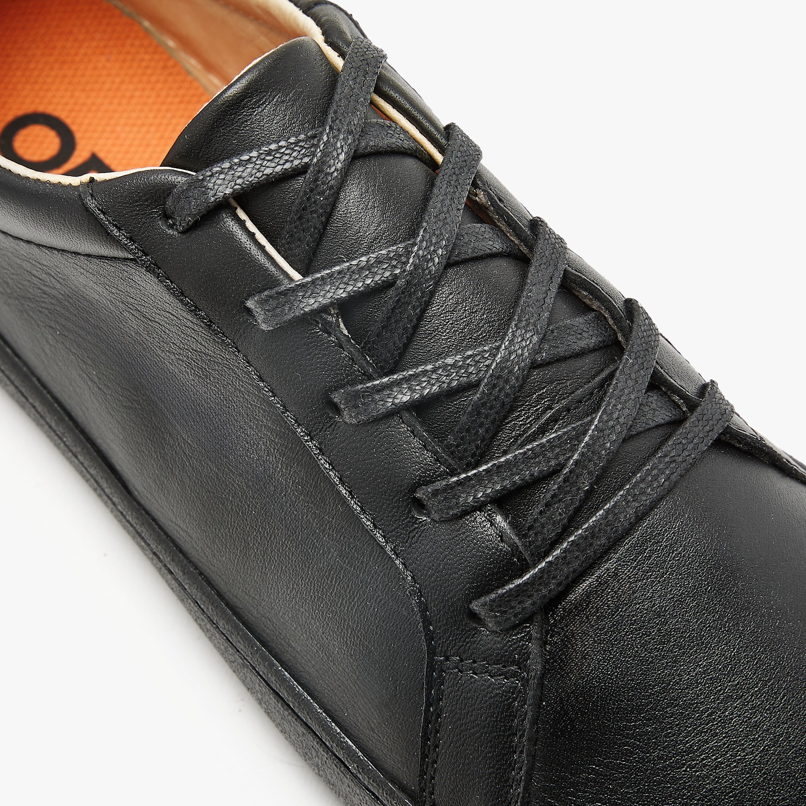 The Everyday Sneaker - Final Sale | Gen 3 in Natural Leather