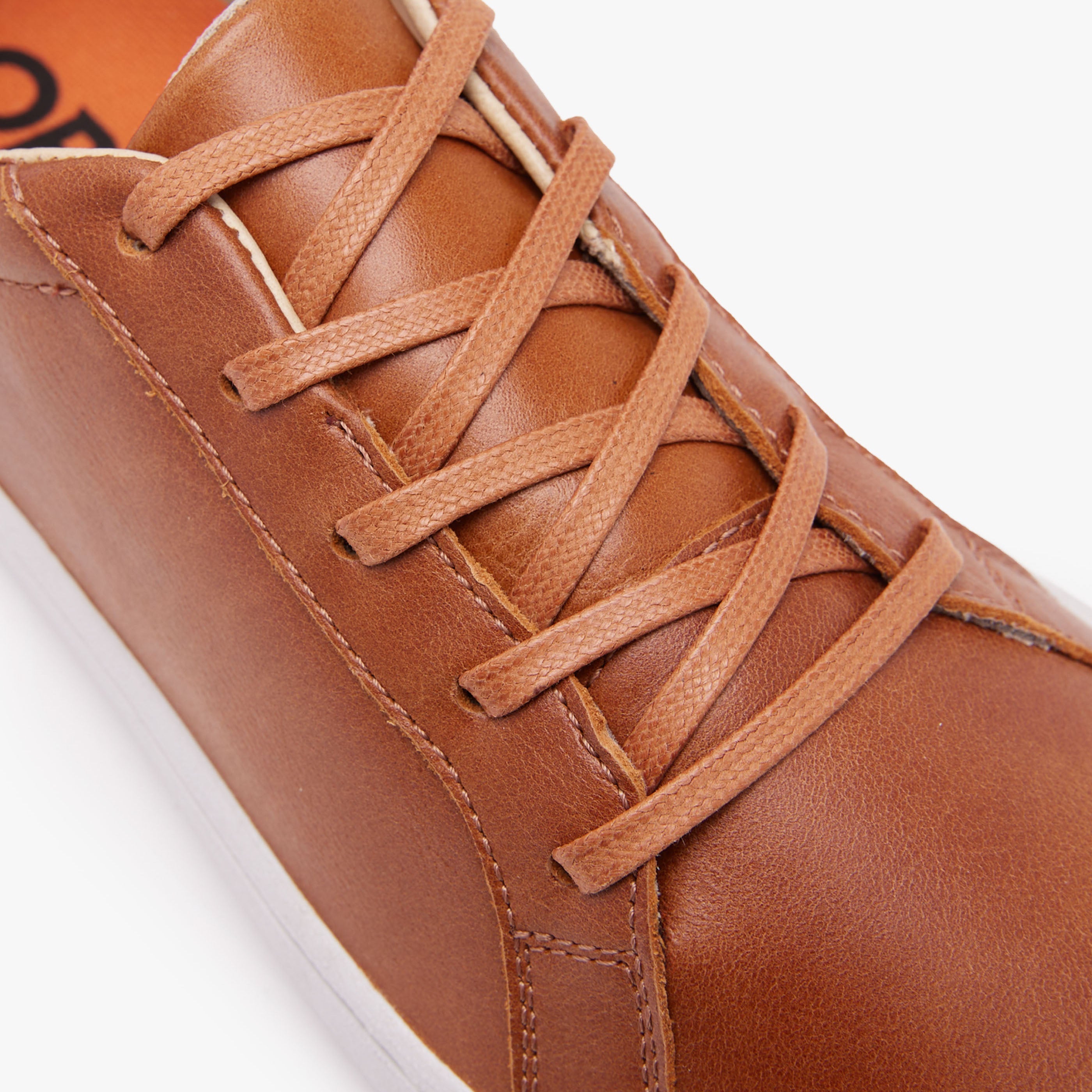 The Everyday Sneaker | Gen 3 in Natural Leather
