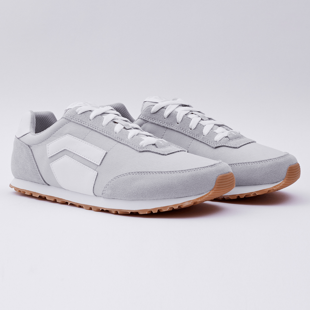 RUNNER V1 Relay Grey '26