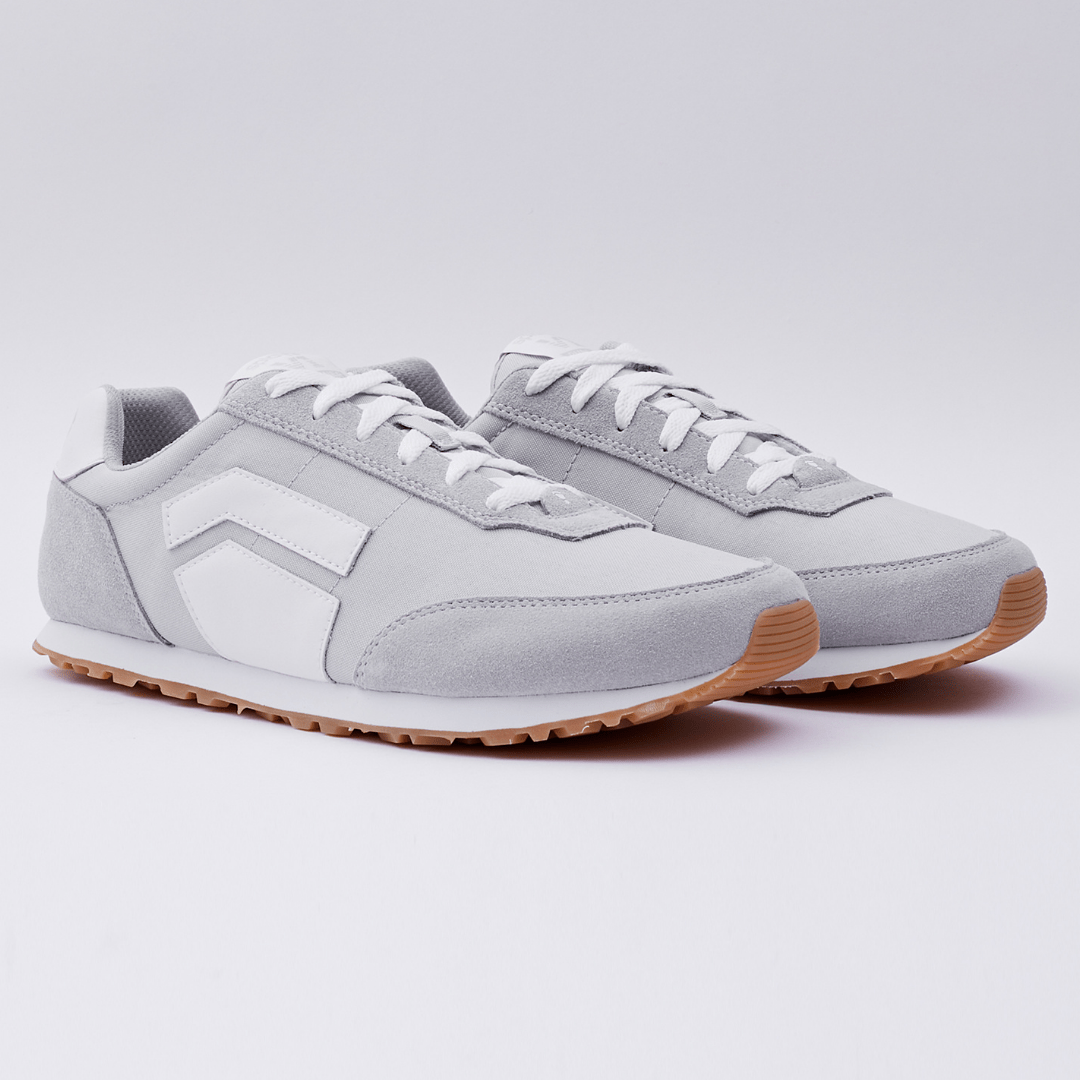 RUNNER V1 Relay Grey '26