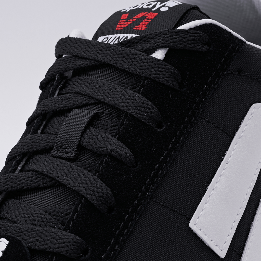 RUNNER V1 Track Black '26