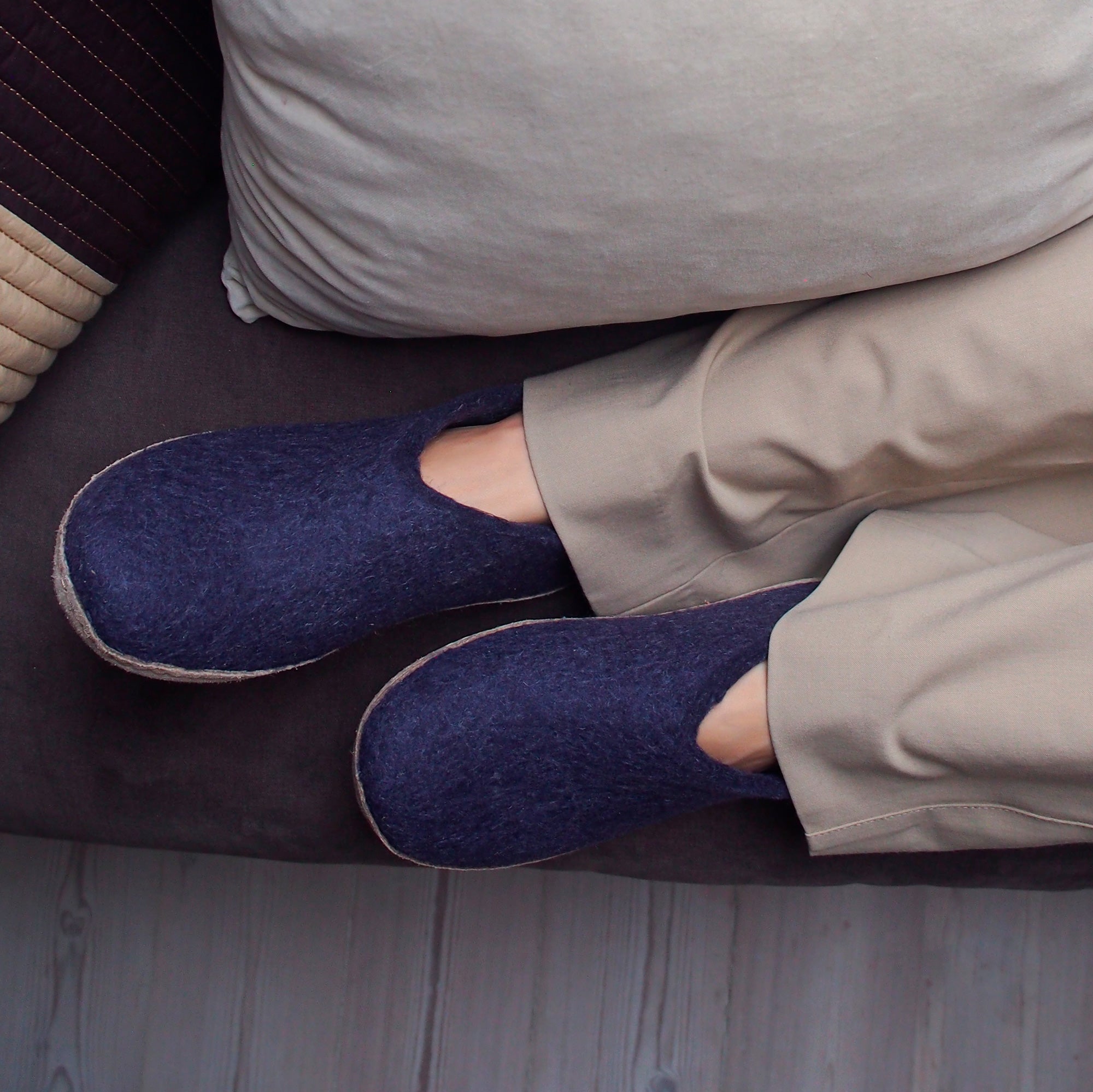 Shoe with leather sole - Purple