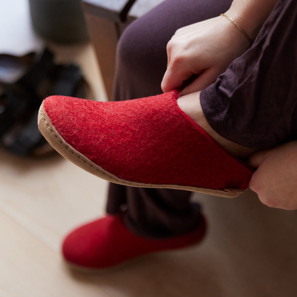 Slip-on with leather sole - Red