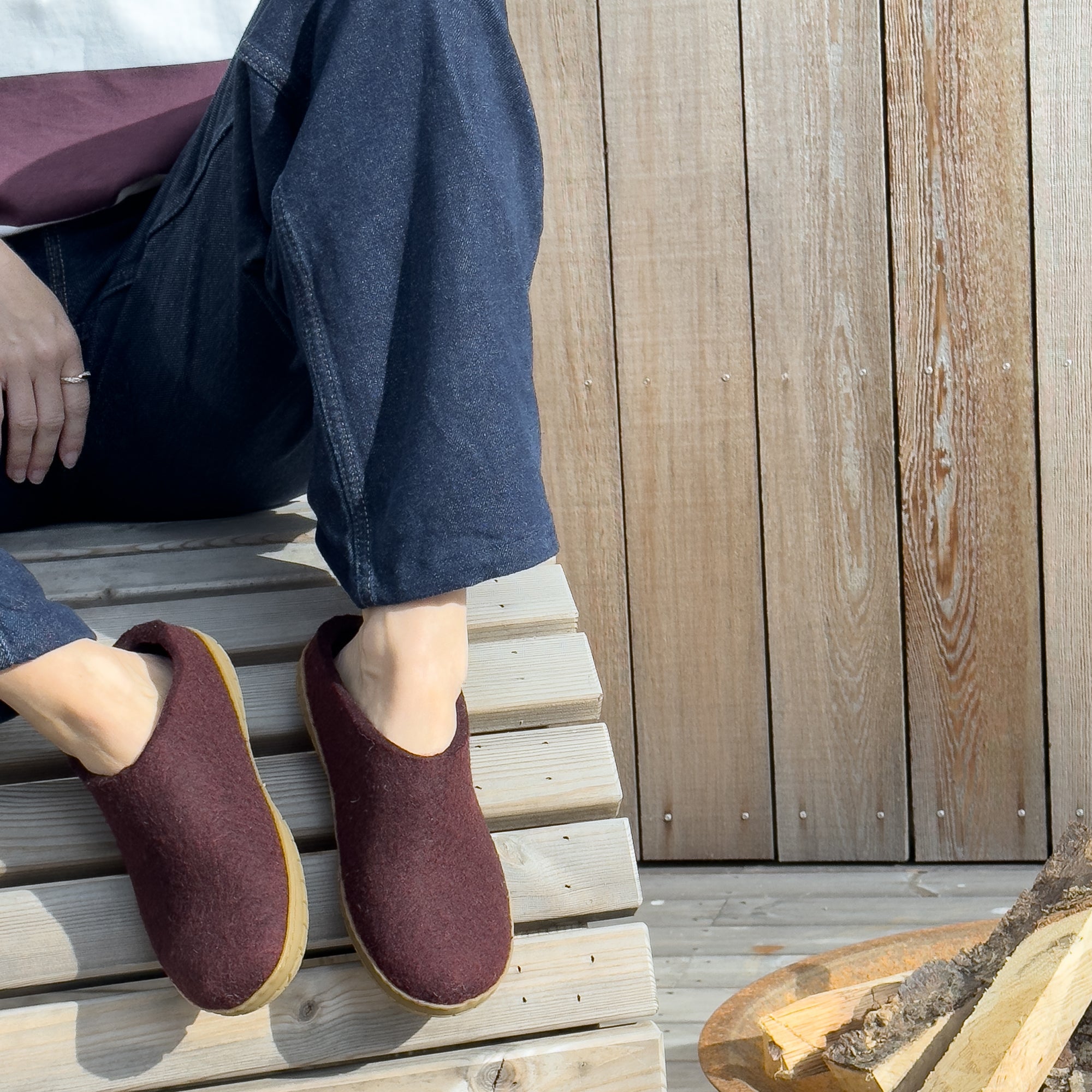 Slip-on with natural rubber sole - honey - Beet