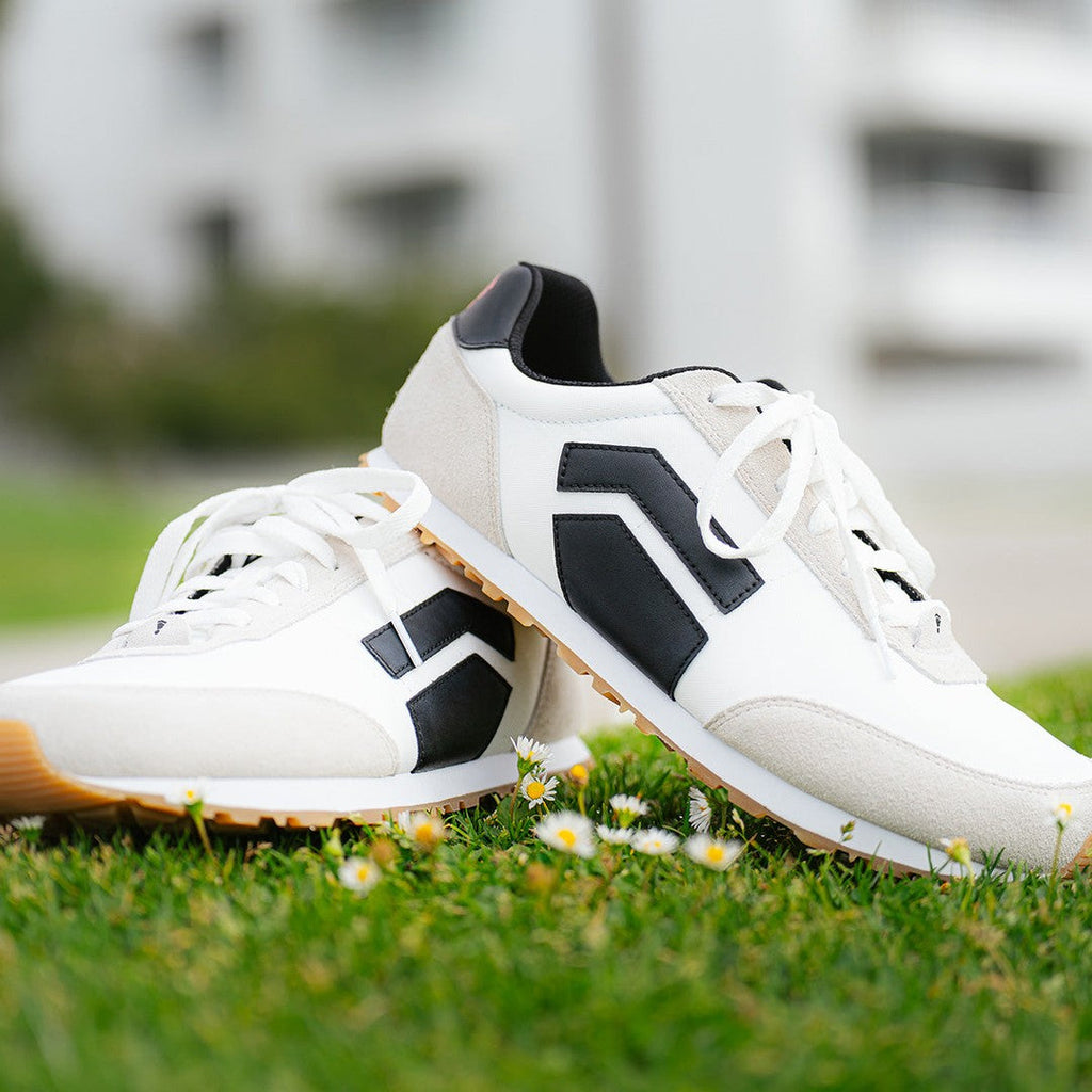 RUNNER V1 Varsity White '26