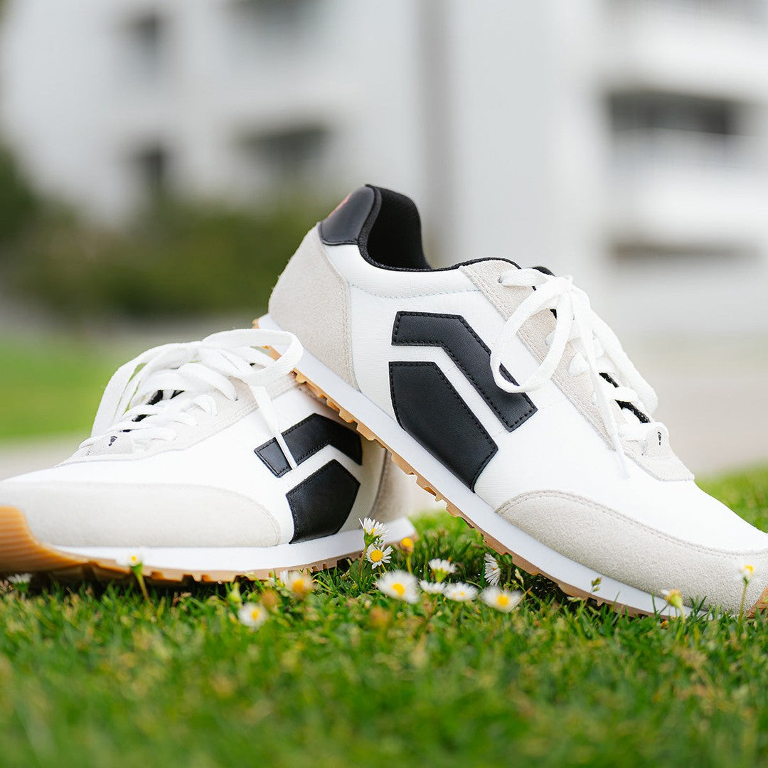 RUNNER V1 Varsity White '26