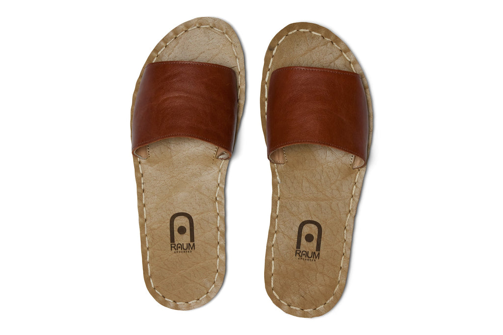 Grounding Slide Sandals / Acorn