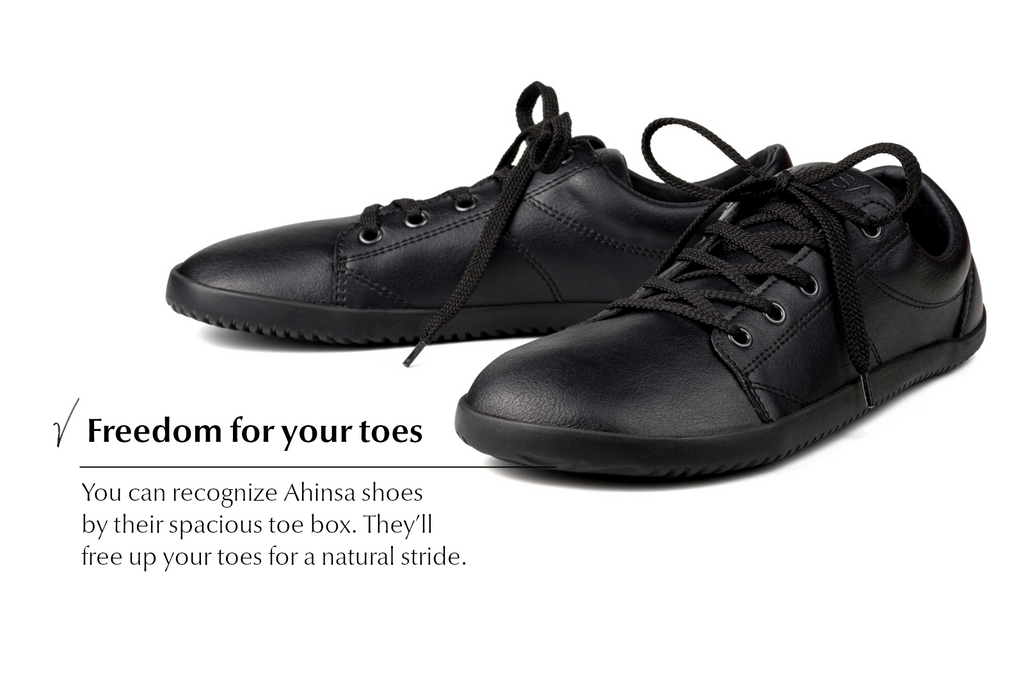 Vida Comfort black sneakers