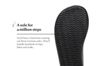 Vida Comfort black sneakers
