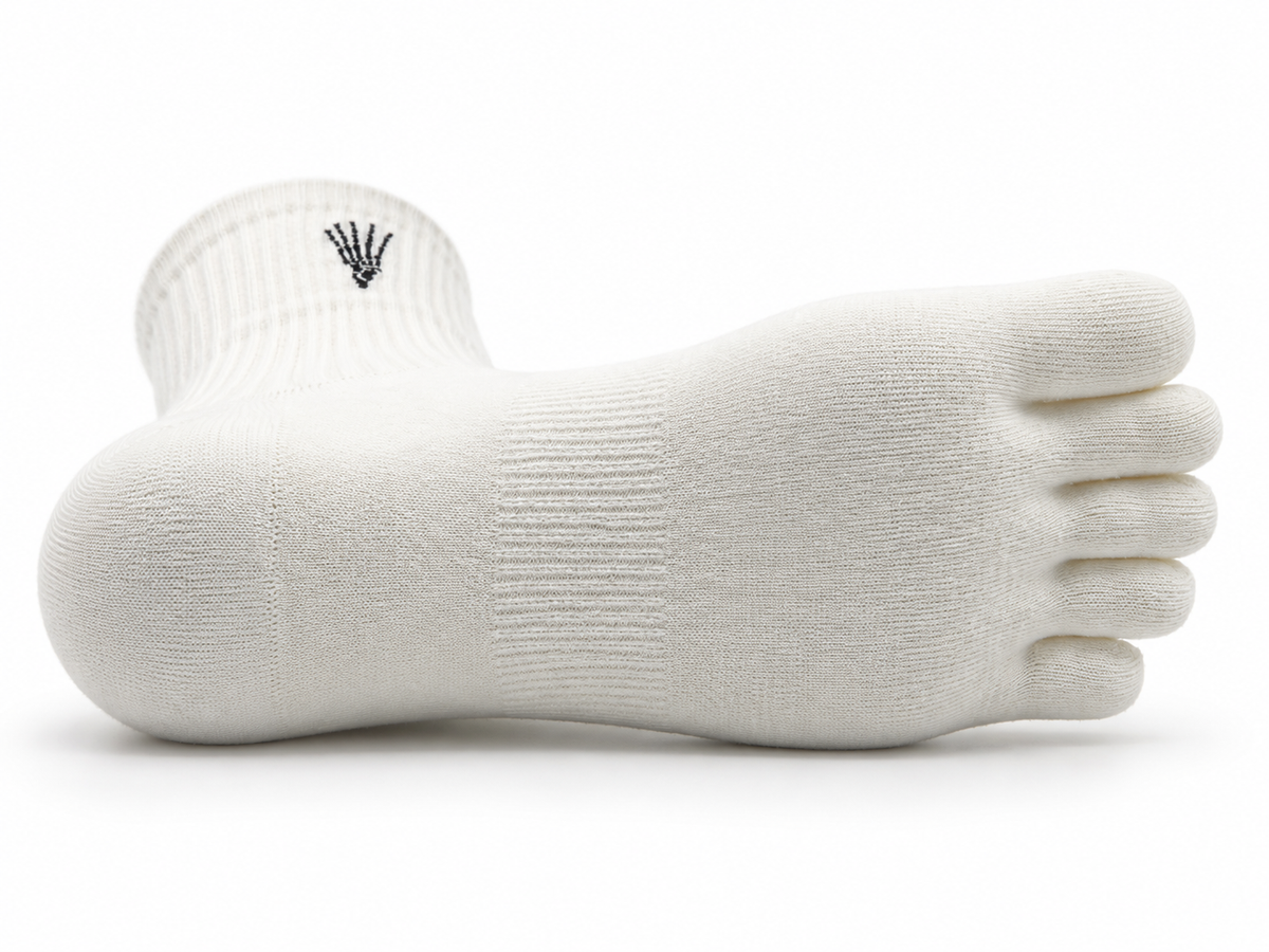Correct Toes® Crew Merino Wool Socks - White