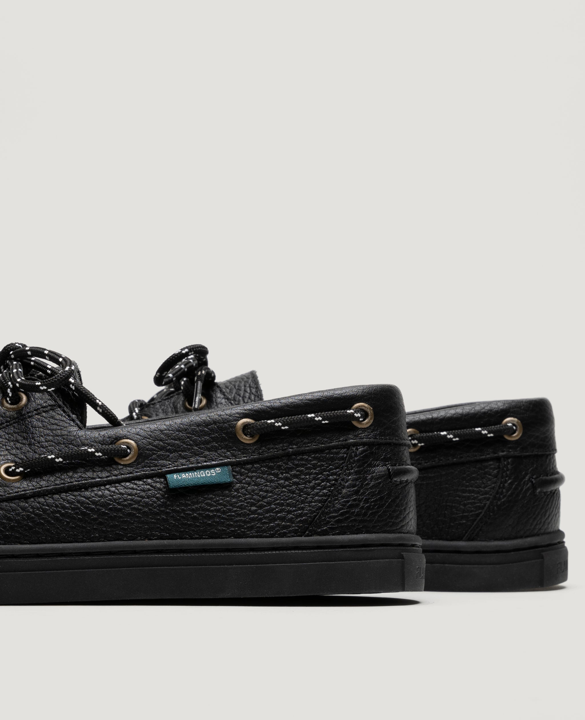 ZERO BOAT BLACK