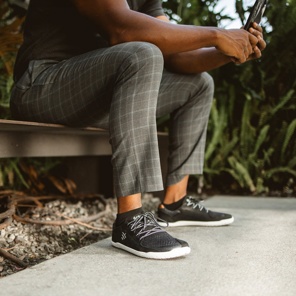 B I O S Sneakers